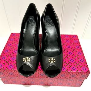 New Tory Burch Wedge